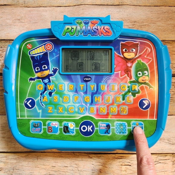 Vtech PJ Masks Time To Be A Hero Learning Tablet - Picture 8 of 9